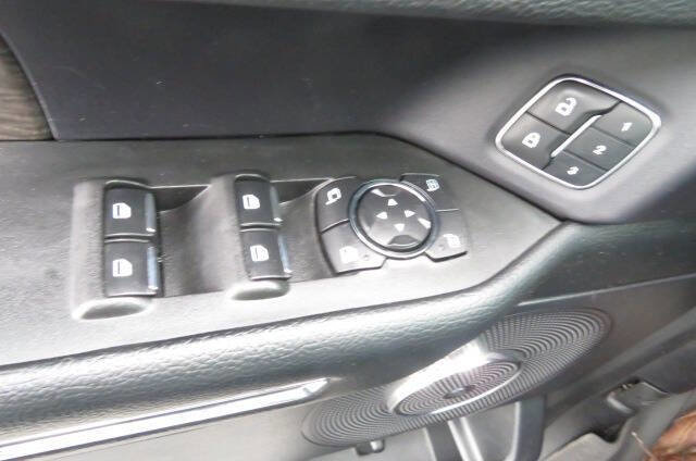 Used 2021 Ford Expedition Max Limited AWD/4WD image 20