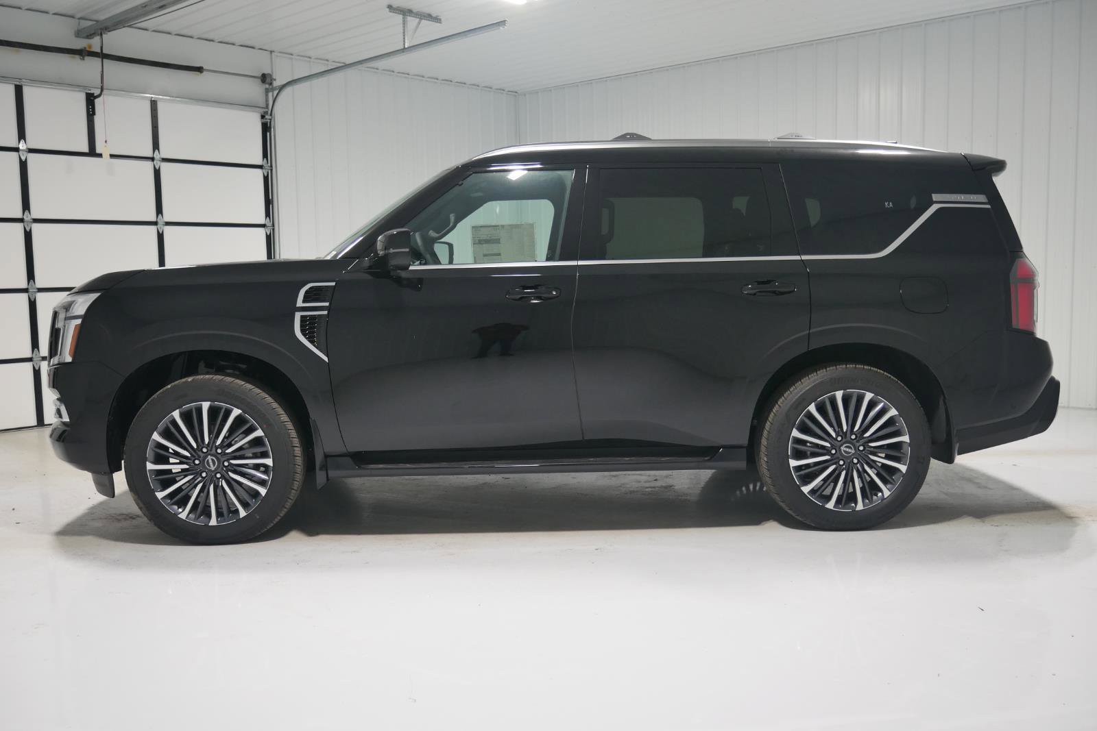 New 2026 Nissan Armada Platinum Reserve w/ Convenience Package image 8