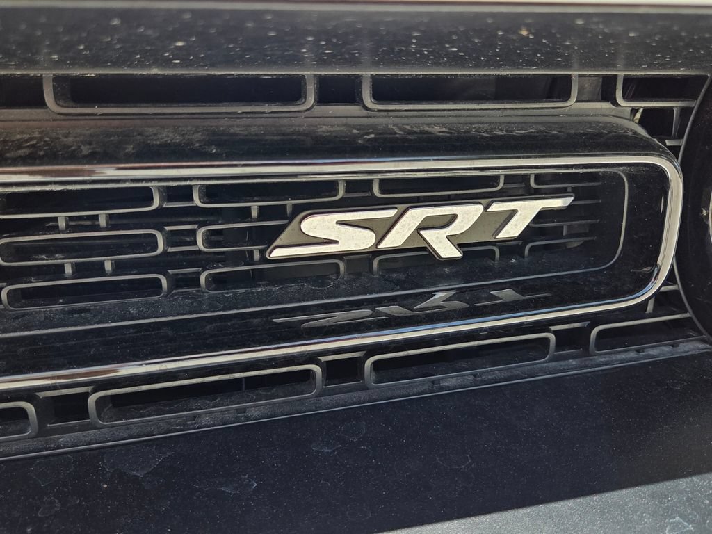 Used 2018 Dodge Challenger SRT RWD image 10