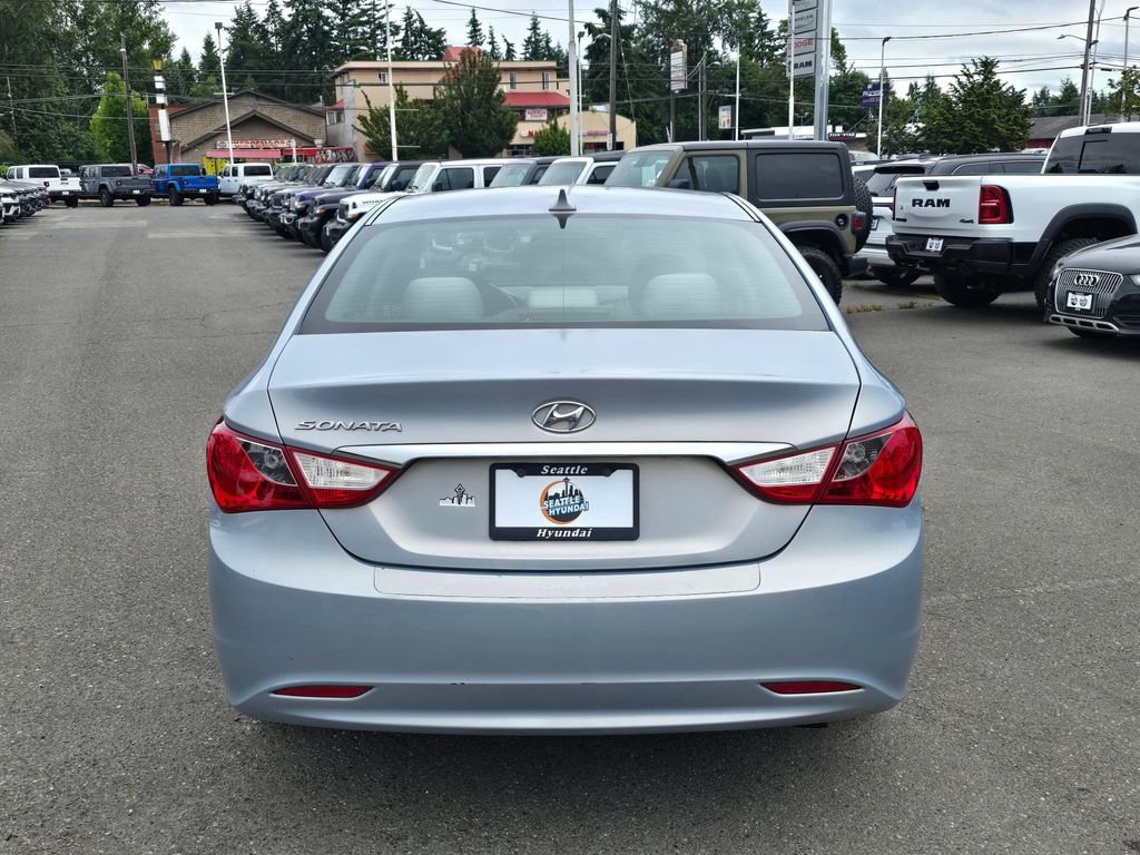 Used 2012 Hyundai Sonata GLS w/ Popular Equipment Pkg FWD image 6