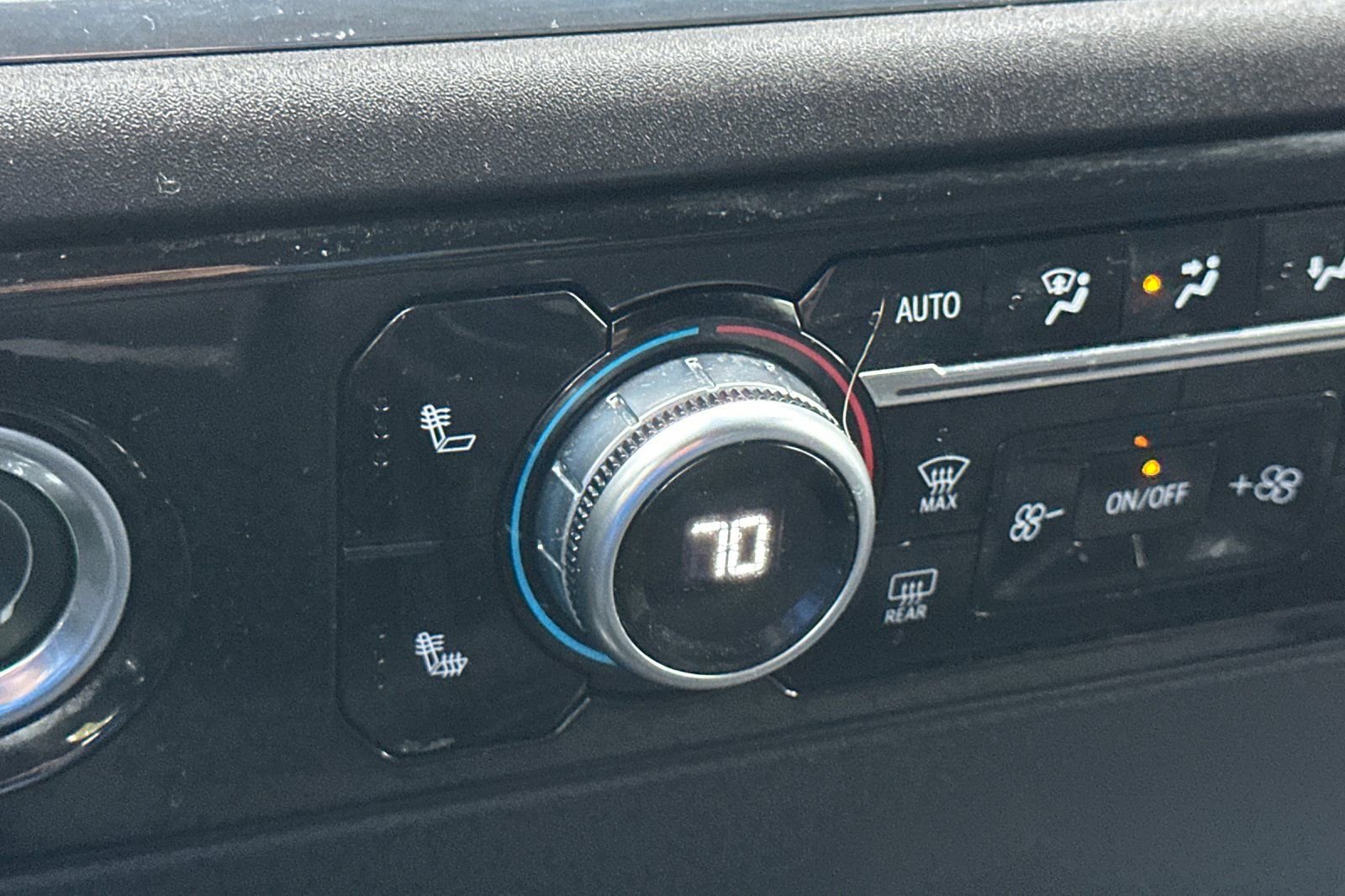 Used 2024 GMC Sierra 1500 Elevation RWD image 28