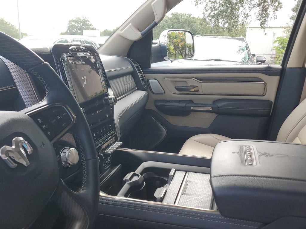 Used 2020 RAM 1500 Limited RWD image 24