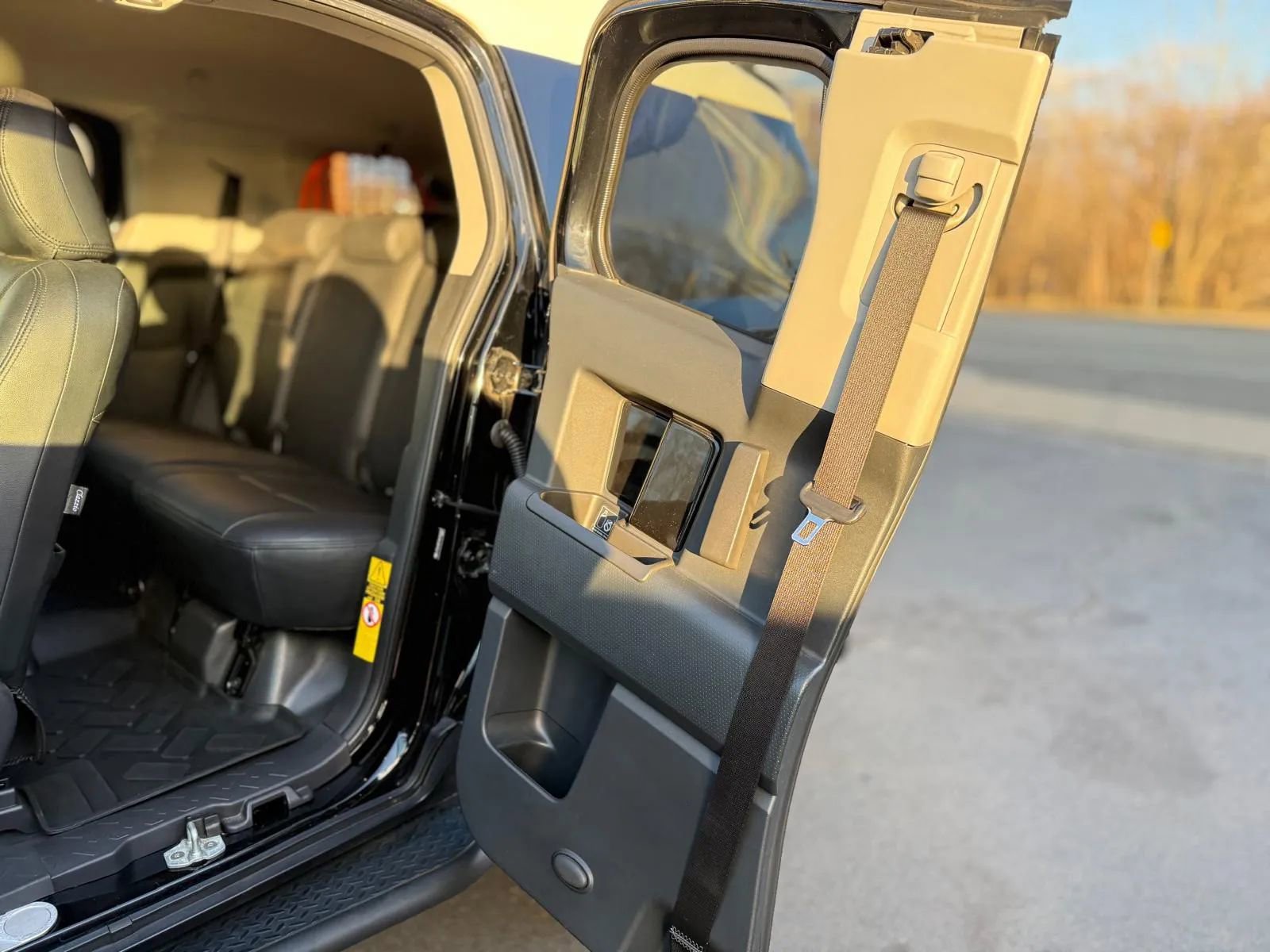 Used 2010 Toyota FJ Cruiser 4WD image 23