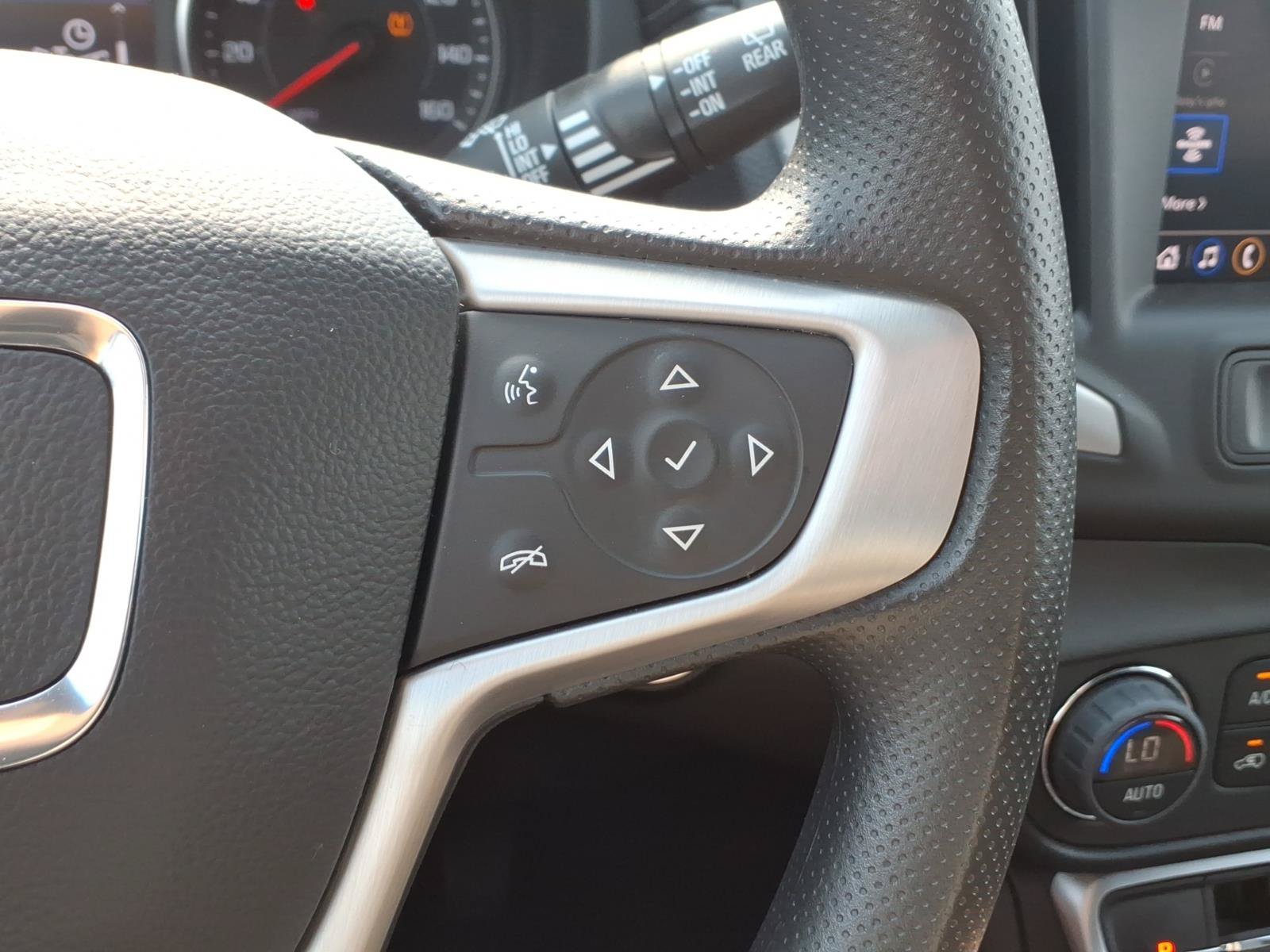Used 2022 GMC Terrain SLE w/ Driver Convenience Package FWD image 16