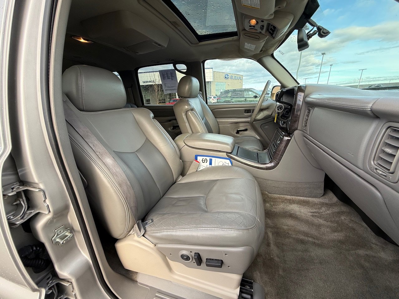 Used 2005 GMC Yukon XL Denali image 51