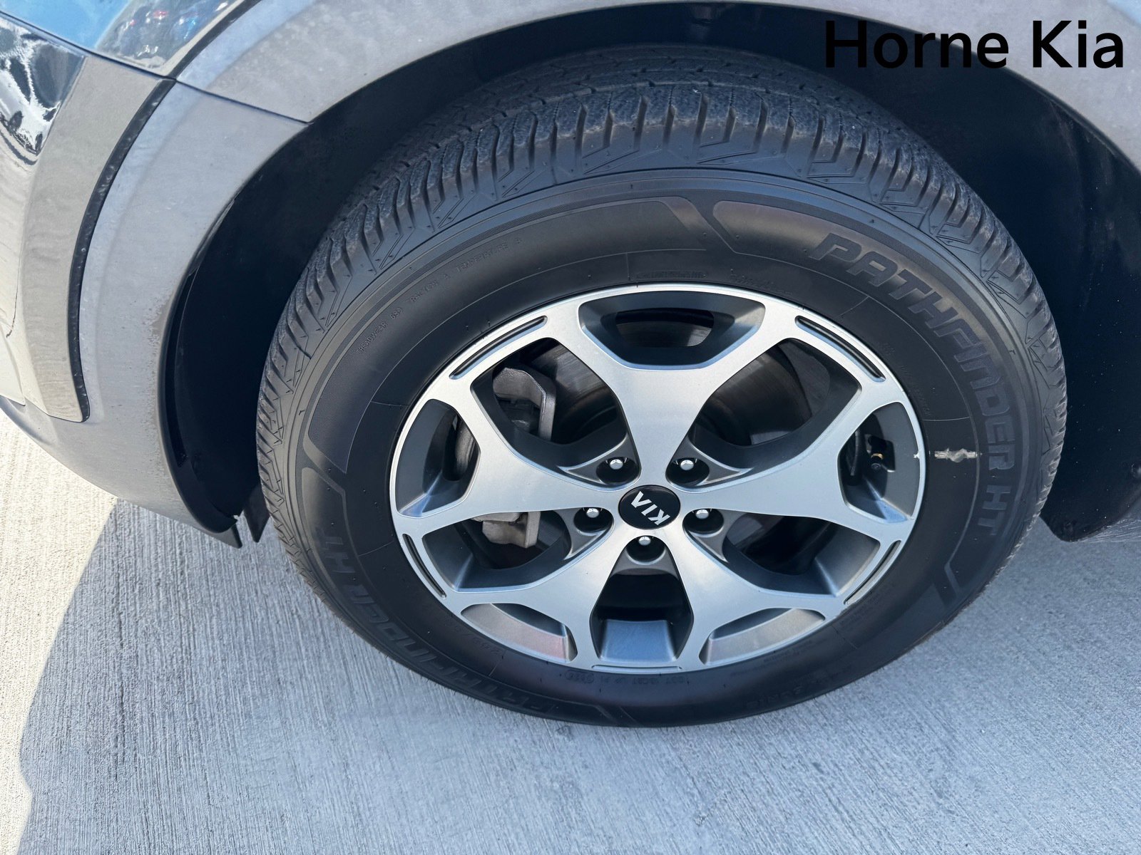 Used 2020 Kia Telluride EX image 8