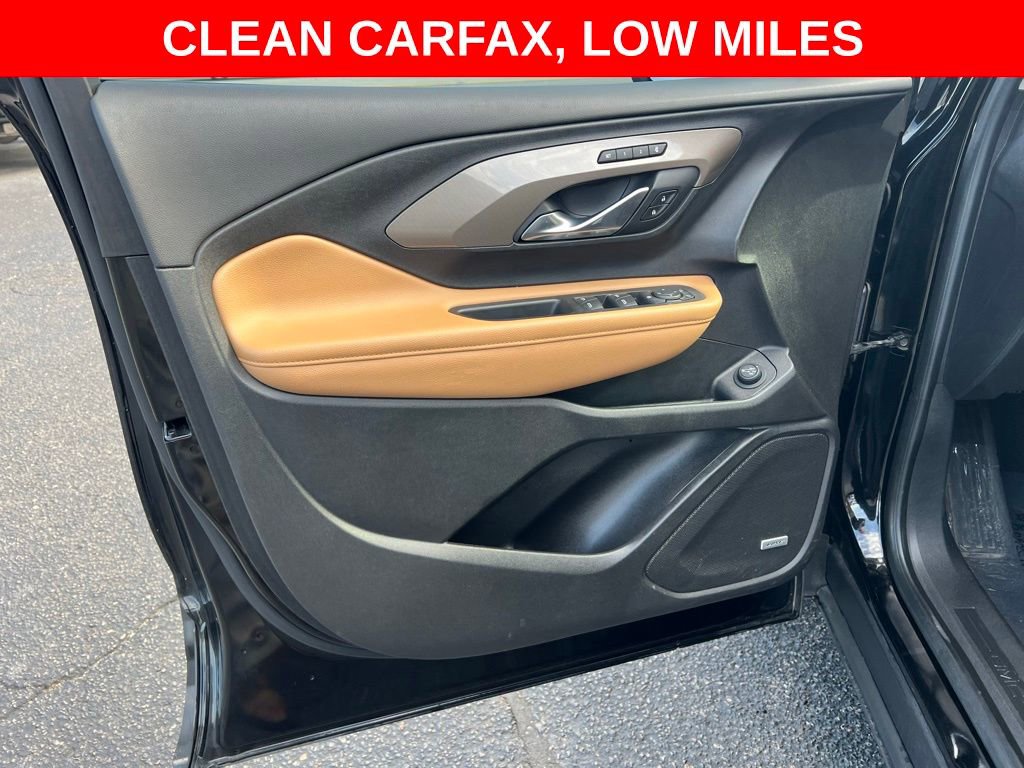 Used 2020 GMC Terrain SLT w/ Preferred Package FWD image 11