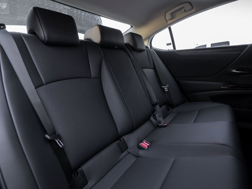 New 2025 Lexus ES 350 w/ Premium Package image 34