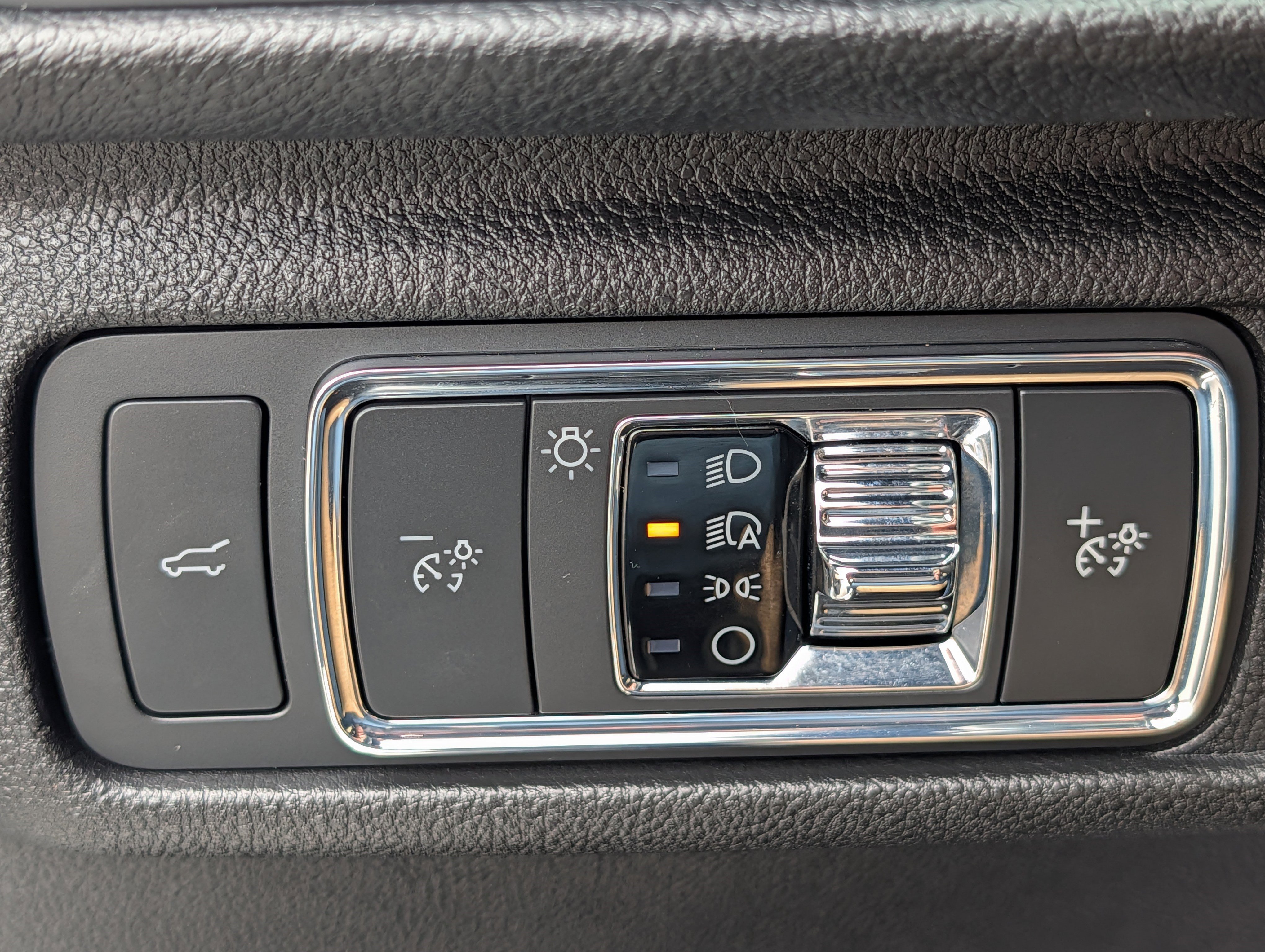 Used 2022 Lincoln Corsair Reserve w/ Equipment Group 201A image 32