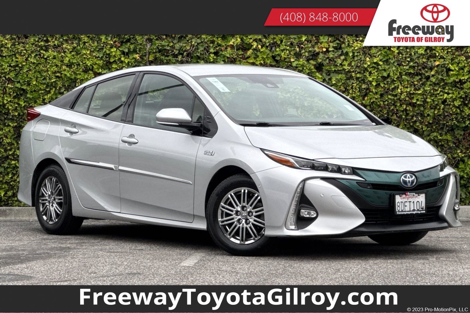 Used 2017 Toyota Prius Prime Advanced FWD image 1