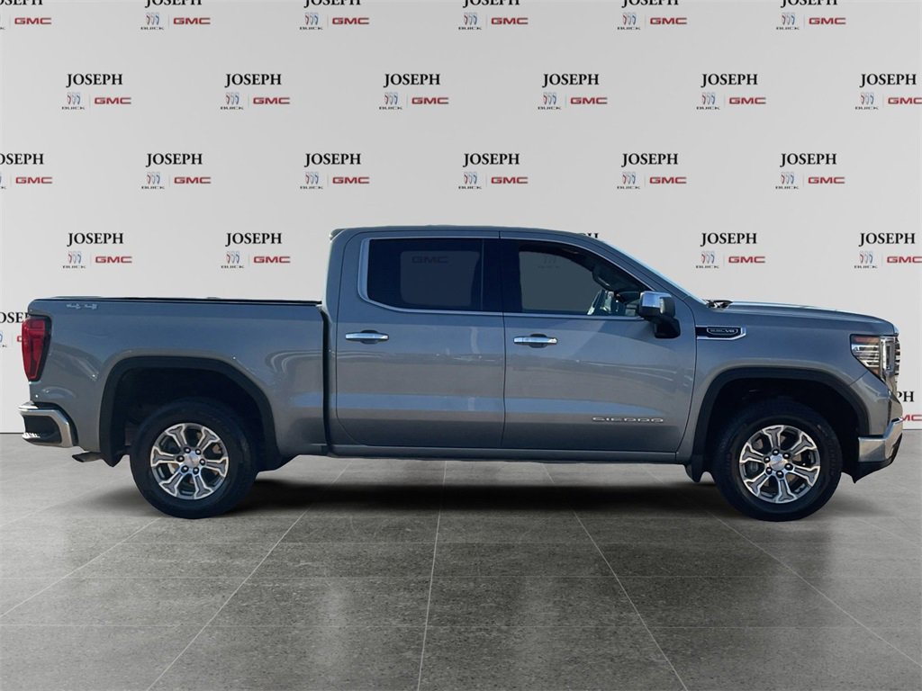Used 2025 GMC Sierra 1500 SLT image 2