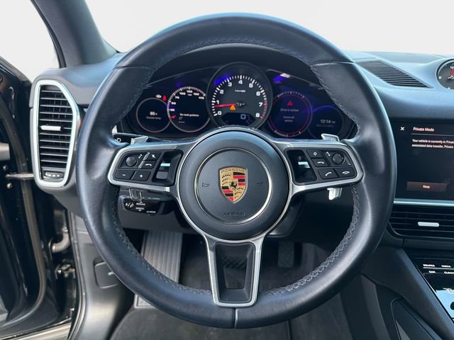 Used 2023 Porsche Cayenne Platinum Edition image 25