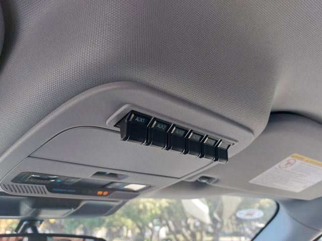 New 2026 Ford F550 4x4 Crew Cab image 19