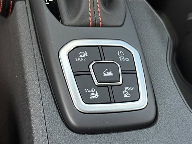 New 2026 Nissan Frontier PRO-4X w/ Pro-4x Convenience Package image 38