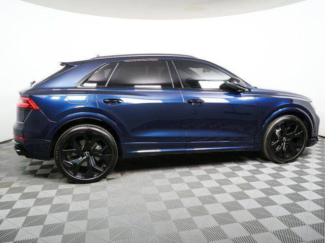 Used 2024 Audi RS Q8 w/ Black Optic Package AWD/4WD image 2