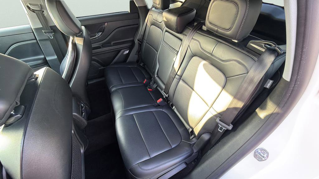 Used 2022 Lincoln Corsair Reserve w/ Equipment Group 201A AWD/4WD image 18