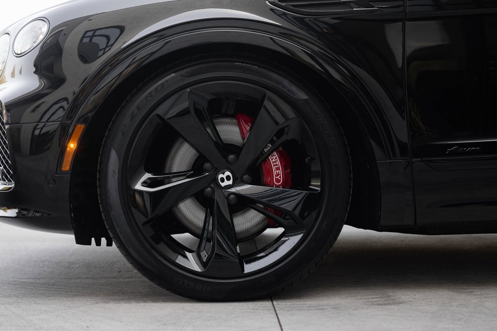 New 2025 Bentley Bentayga Extended Wheelbase image 7