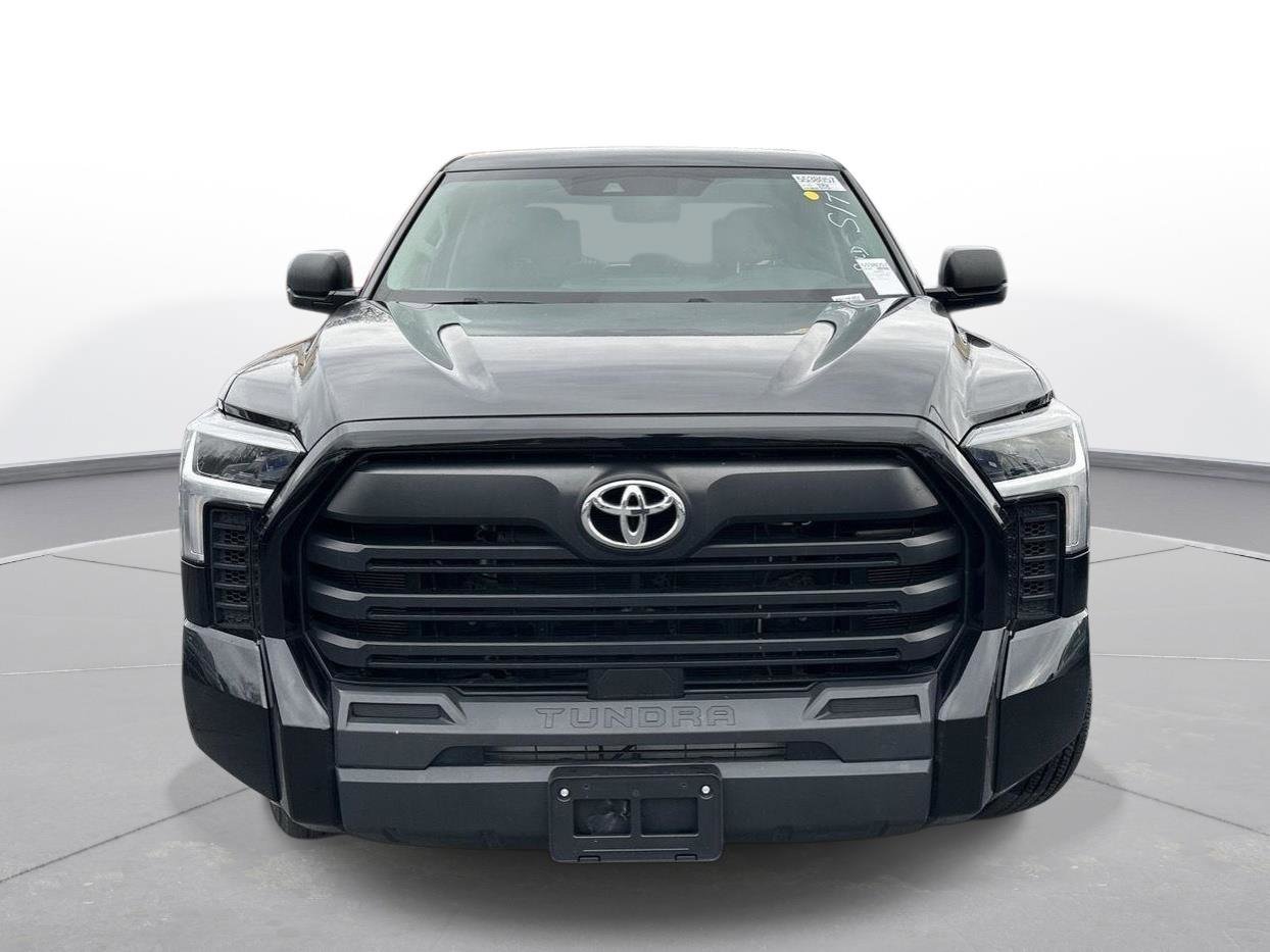 Used 2023 Toyota Tundra SR w/ SR Tow Package video 3