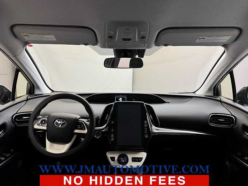 Used 2017 Toyota Prius Prime Premium FWD image 13