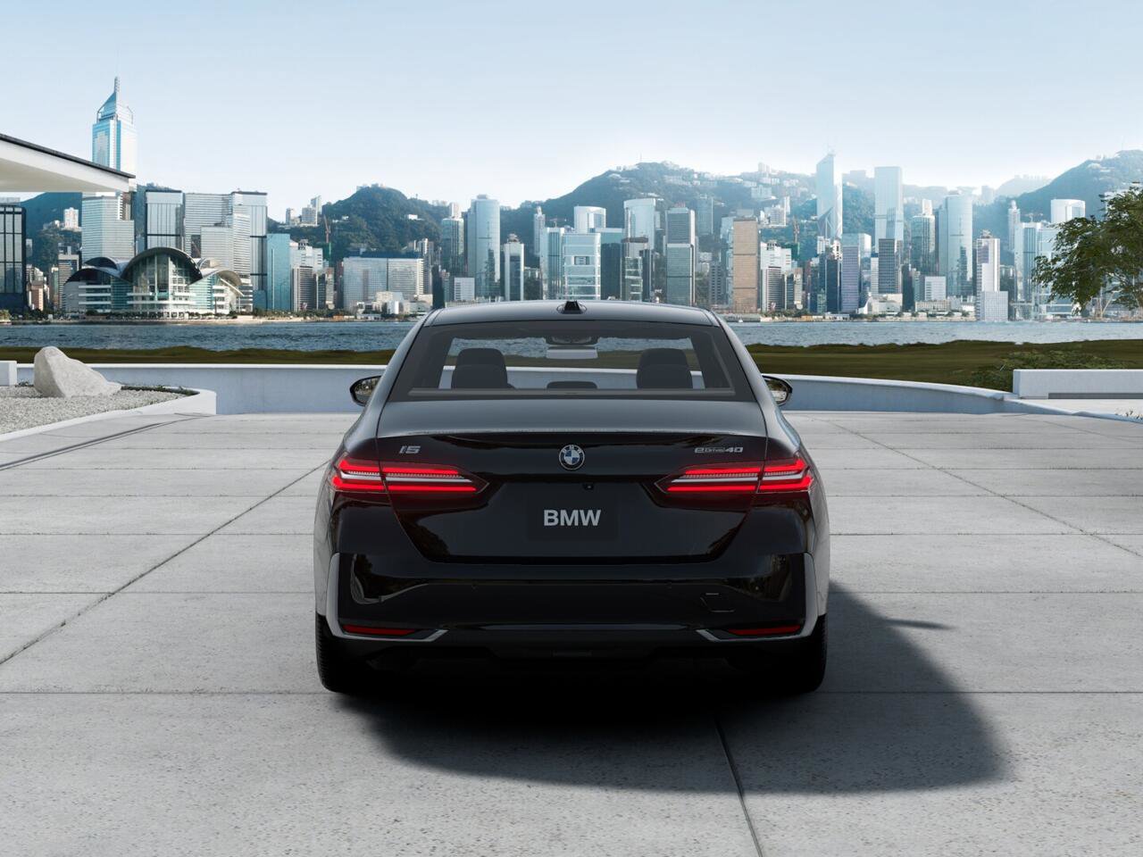 New 2026 BMW i5 eDrive40 image 5