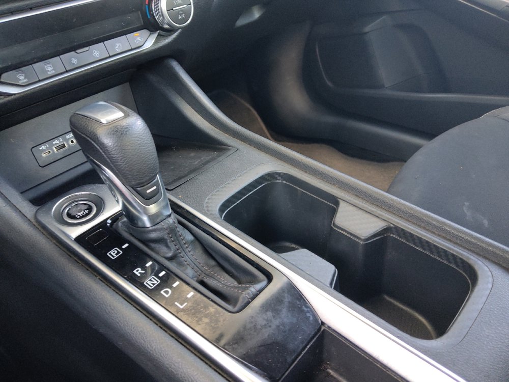 Used 2020 Nissan Sentra SV w/ Trunk Package FWD image 26