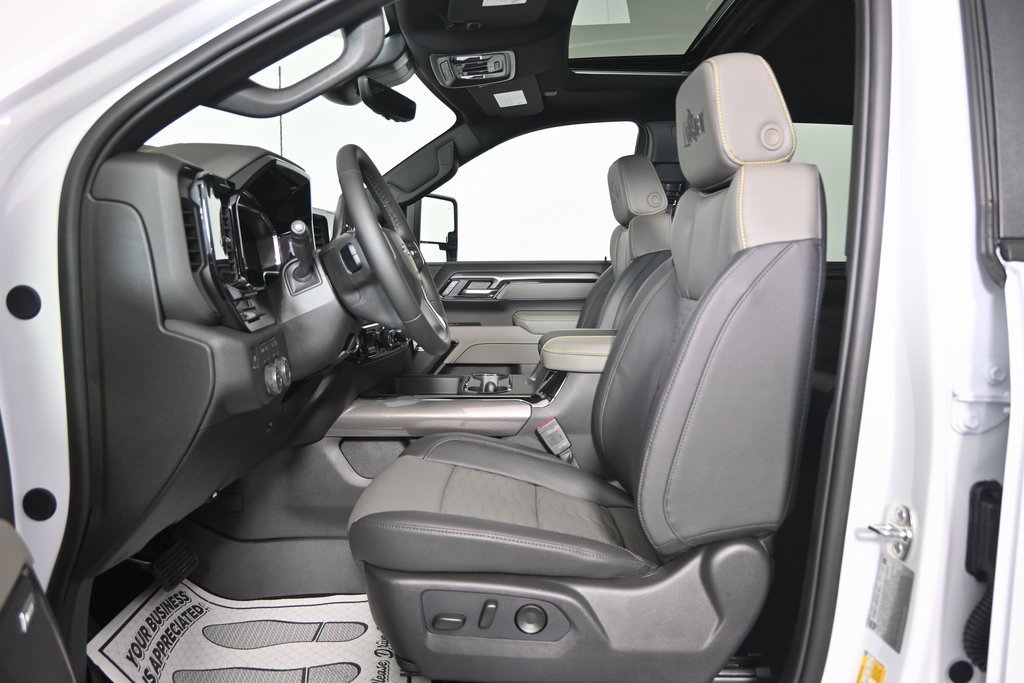 New 2026 Chevrolet Silverado 2500 ZR2 image 21