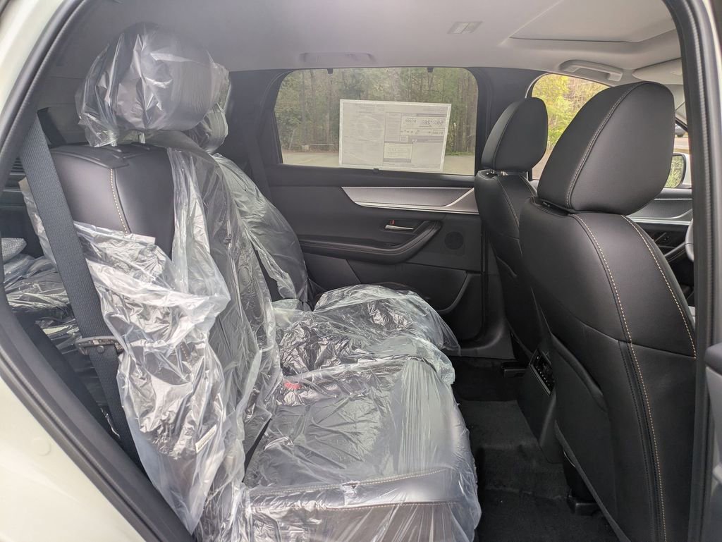 New 2026 MAZDA CX-90 Plug-In Hybrid w/ Preferred AWD/4WD image 28