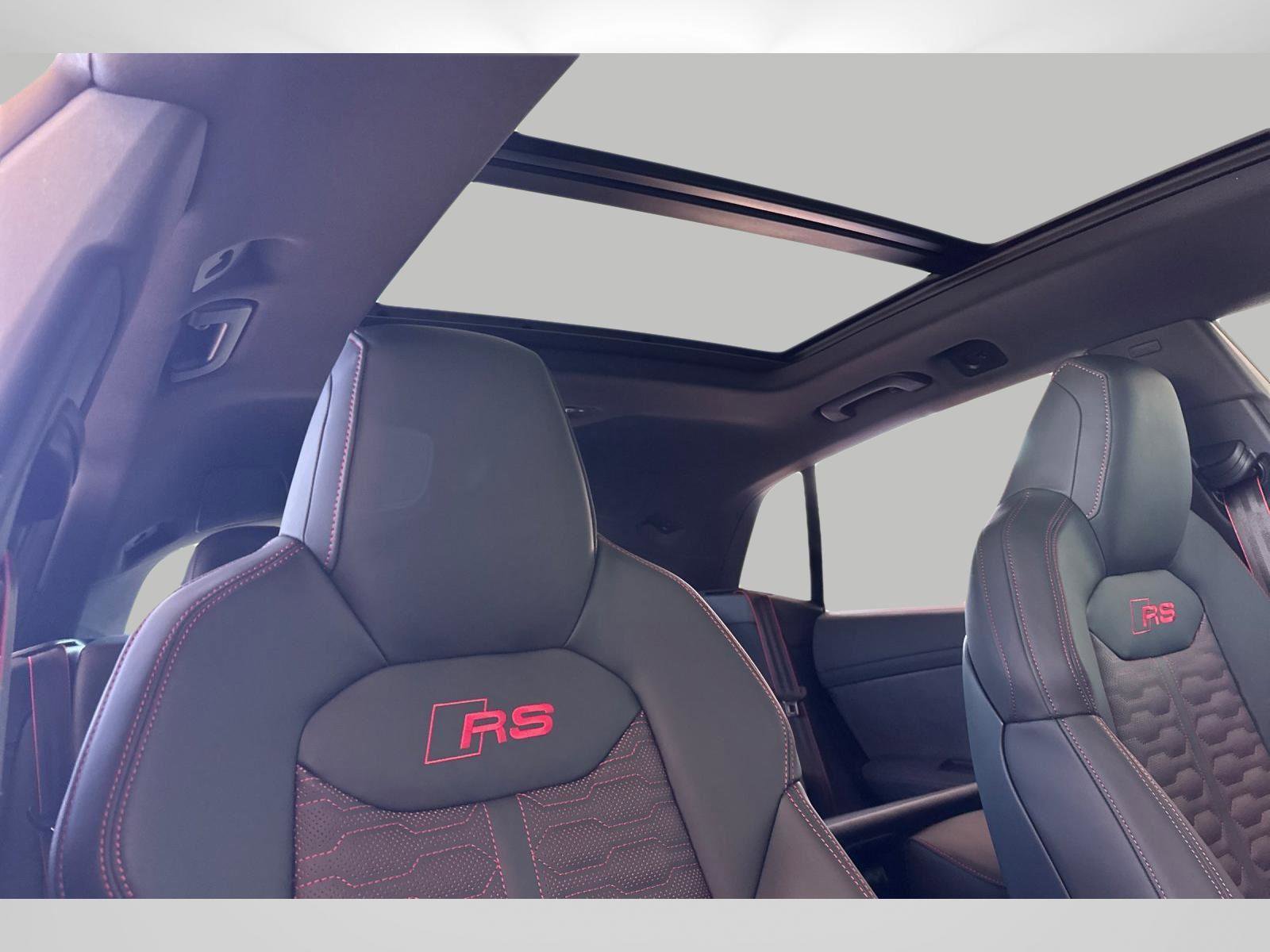 New 2026 Audi RS Q8 performance AWD/4WD image 16
