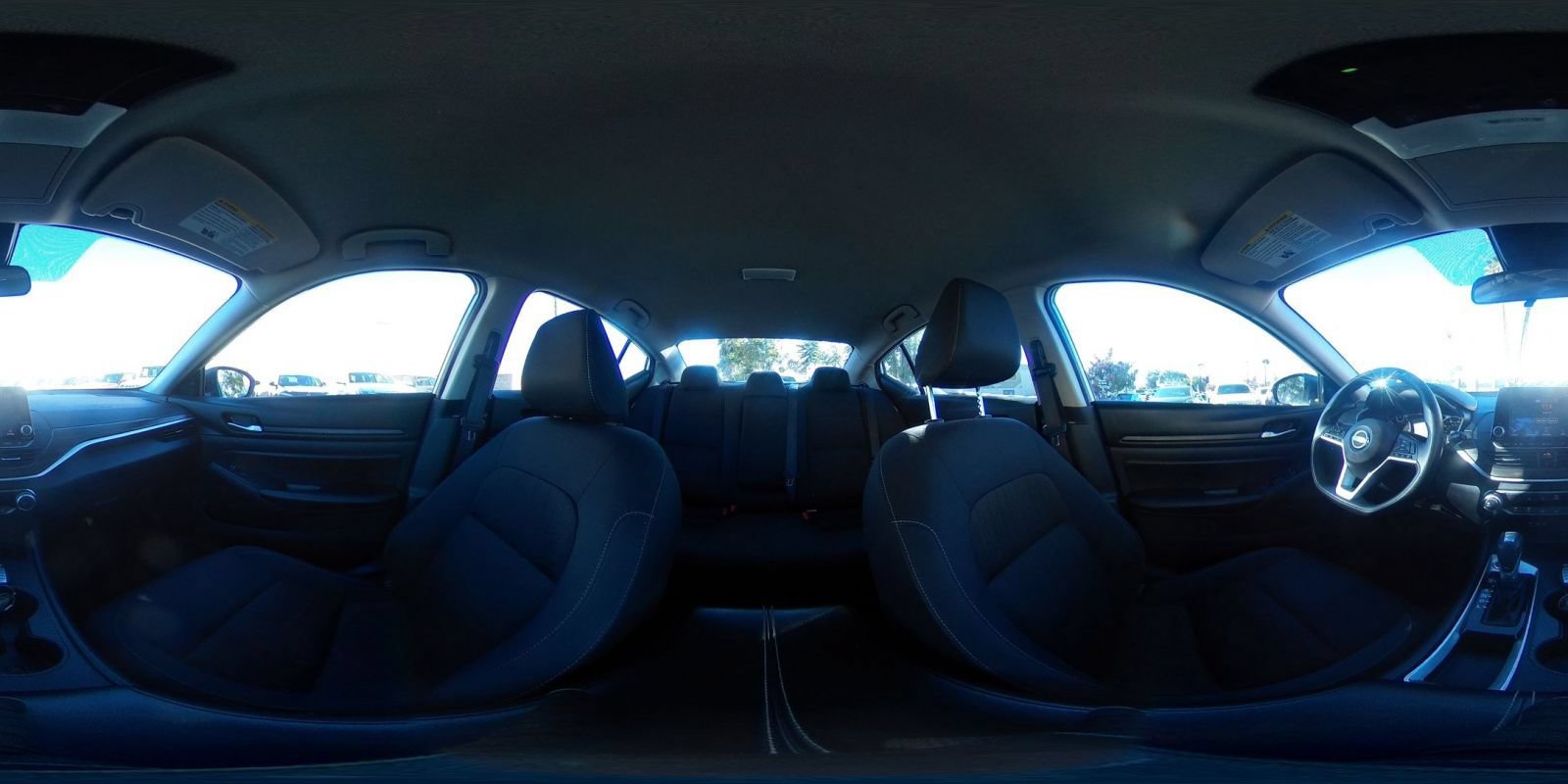Used 2025 Nissan Altima 2.5 SV FWD image 41