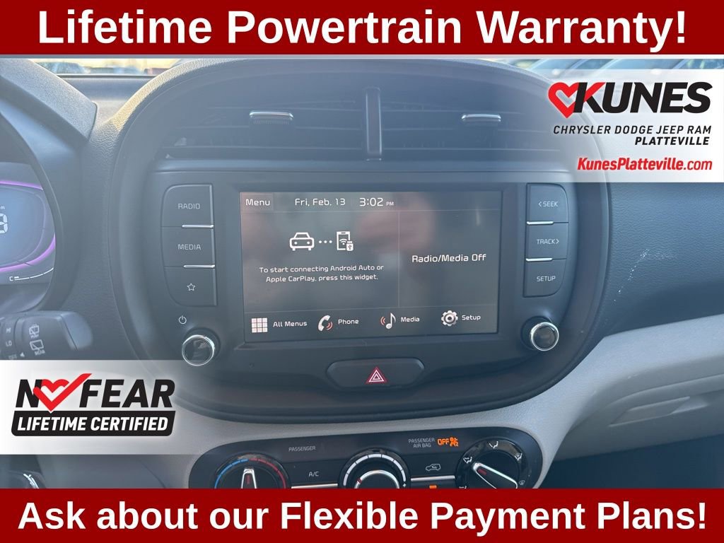 Used 2025 Kia Soul LX image 23