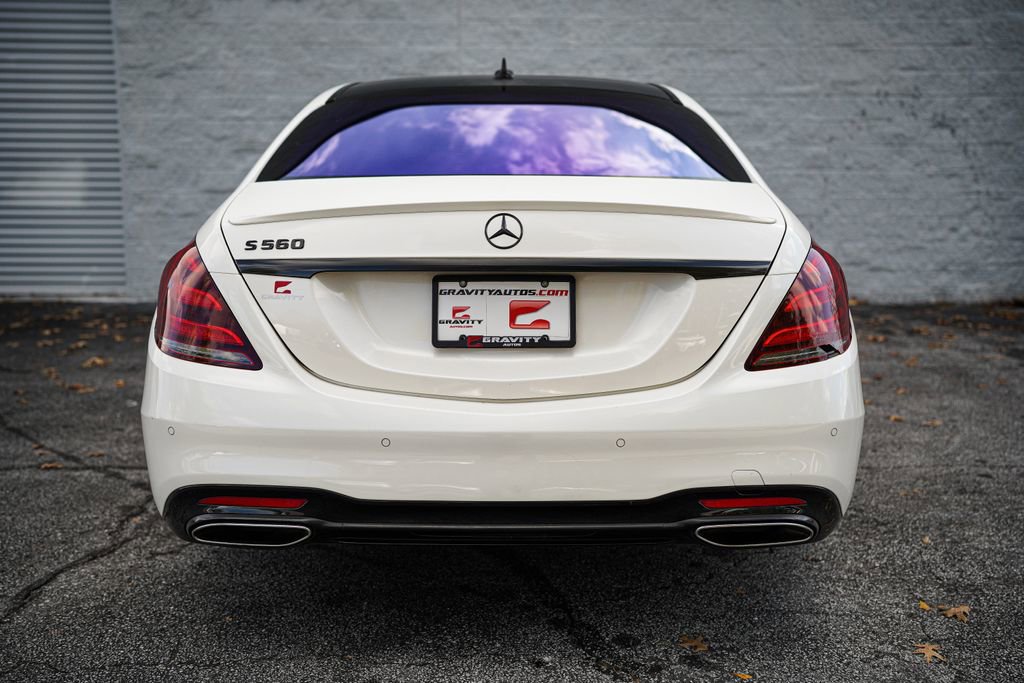 Used 2018 Mercedes-Benz S 560 Sedan w/ AMG Line Exterior image 13