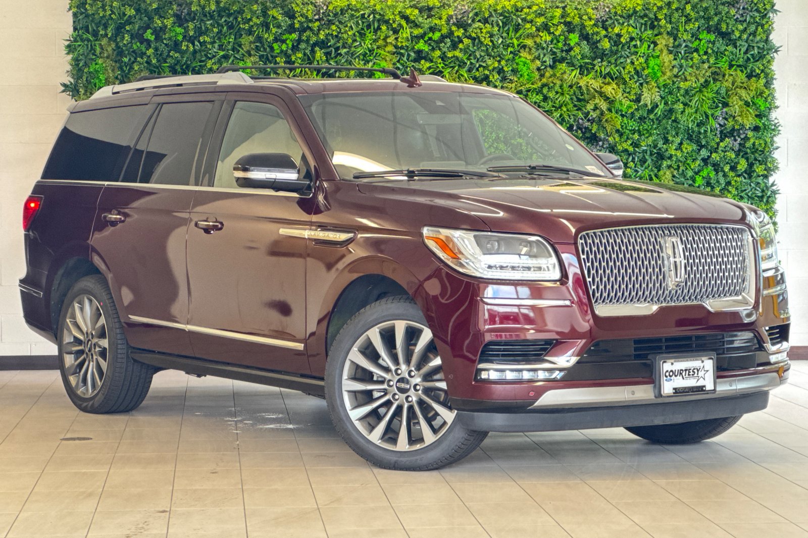Used 2020 Lincoln Navigator Reserve w/ Luxury Package