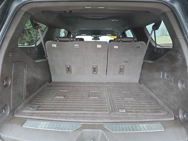 Used 2023 GMC Yukon XL Denali image 34