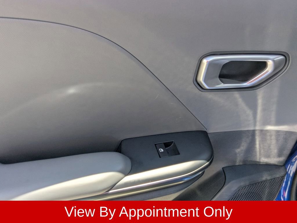 Used 2025 Kia K4 FWD image 23