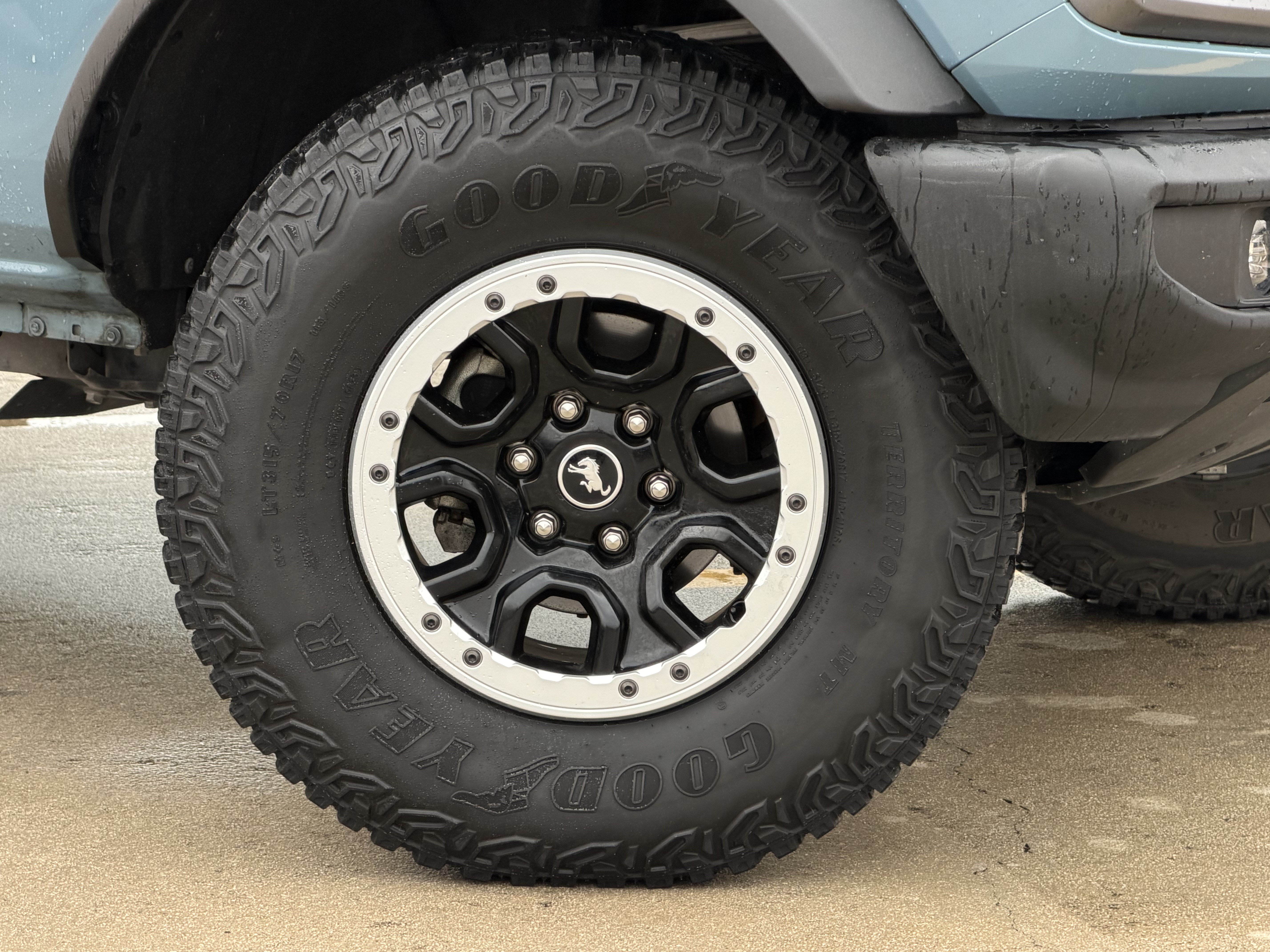 Certified 2023 Ford Bronco Big Bend w/ Sasquatch Package AWD/4WD image 3