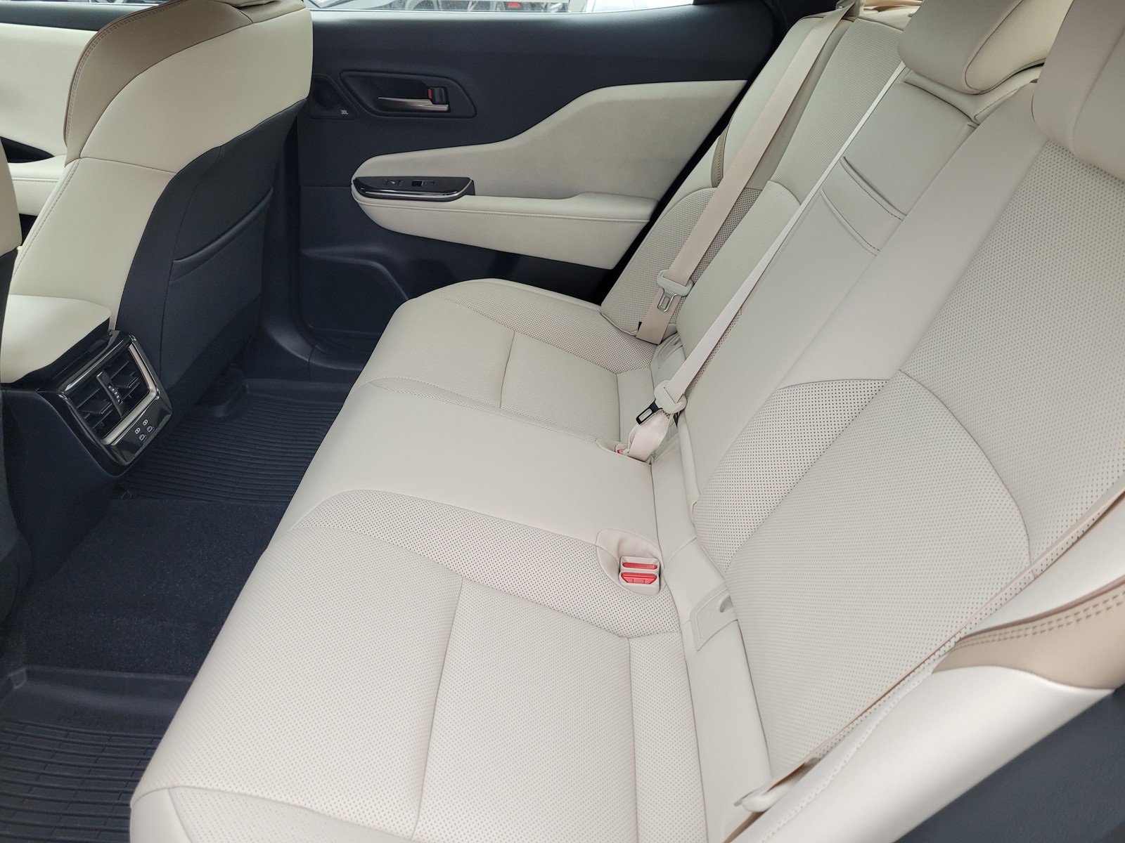 New 2026 Toyota Crown Limited image 8