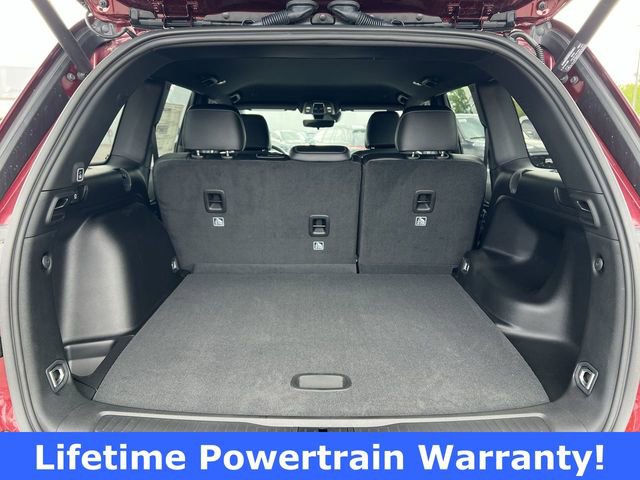 New 2025 Jeep Grand Cherokee Altitude image 24