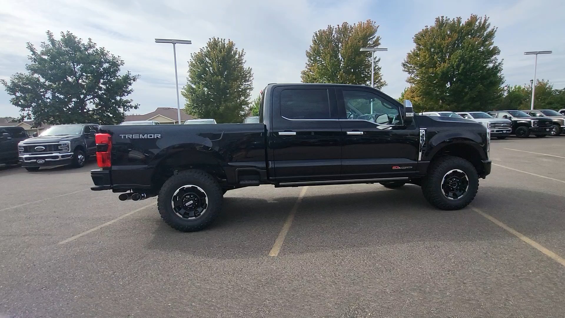 New 2026 Ford F350 Platinum w/ Platinum Plus Package AWD/4WD image 6