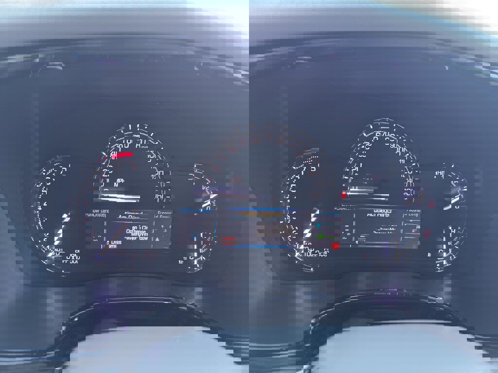 Used 2017 Cadillac XT5 Luxury w/ Driver Awareness Package image 21