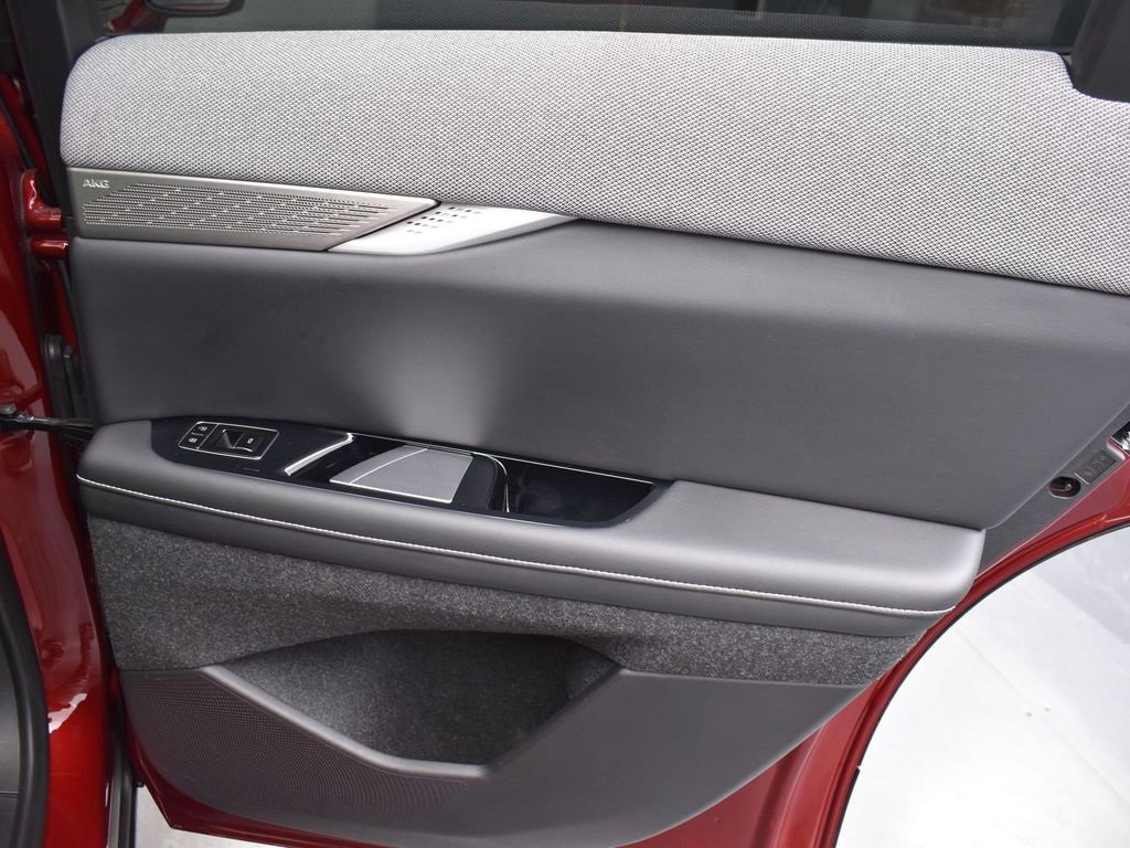 Certified 2025 Cadillac Optiq Sport 2 w/ LPO, Floor Liner Package image 35