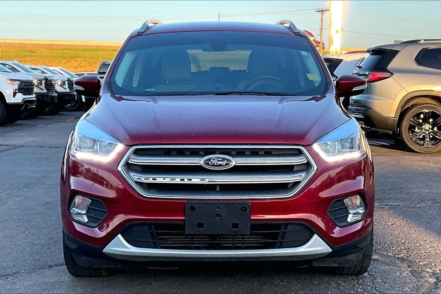 Used 2017 Ford Escape Titanium FWD image 3