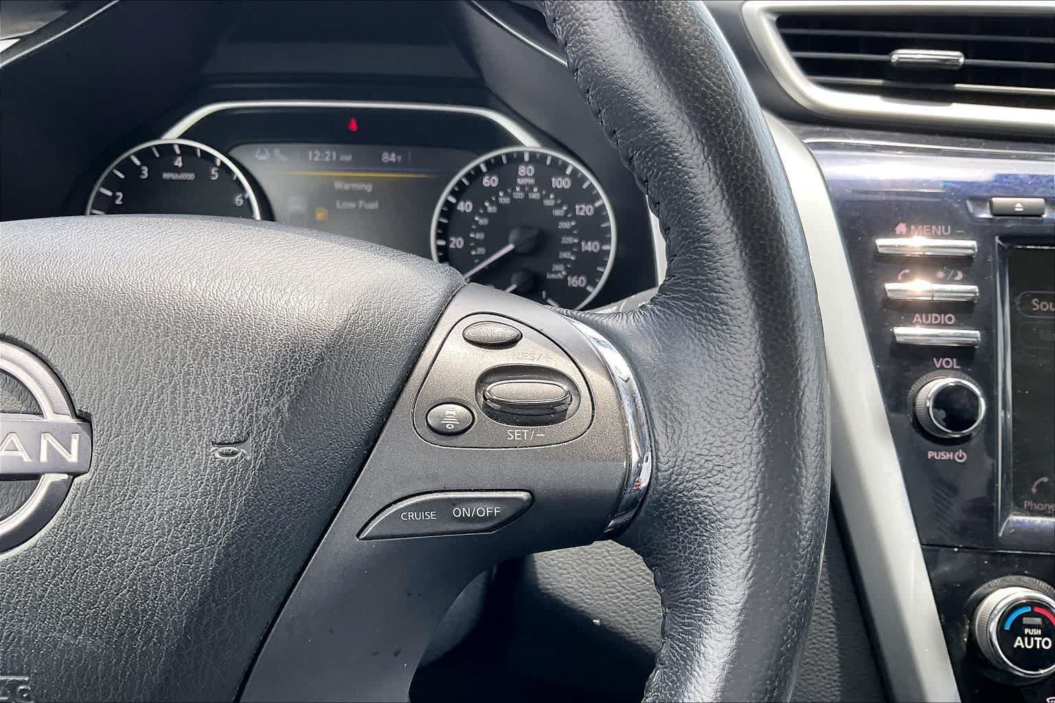 Used 2023 Nissan Murano SV FWD image 24