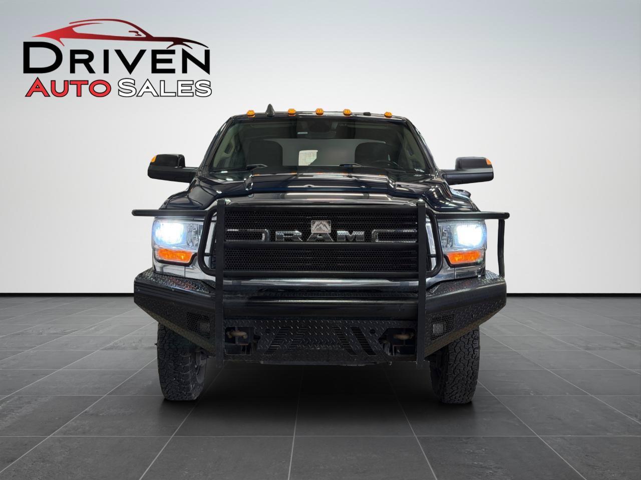 Used 2019 RAM 3500 Lone Star AWD/4WD image 8