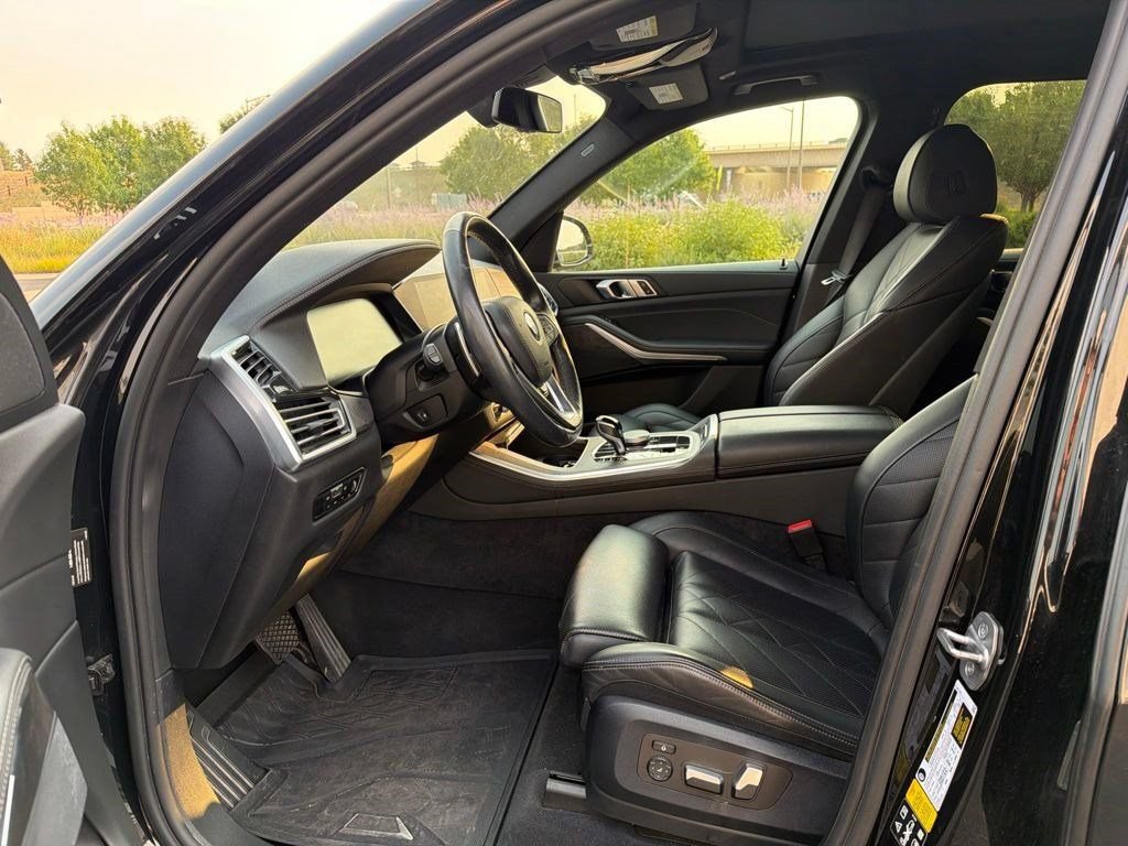 Used 2023 BMW X5 xDrive40i w/ Premium Package AWD/4WD image 10