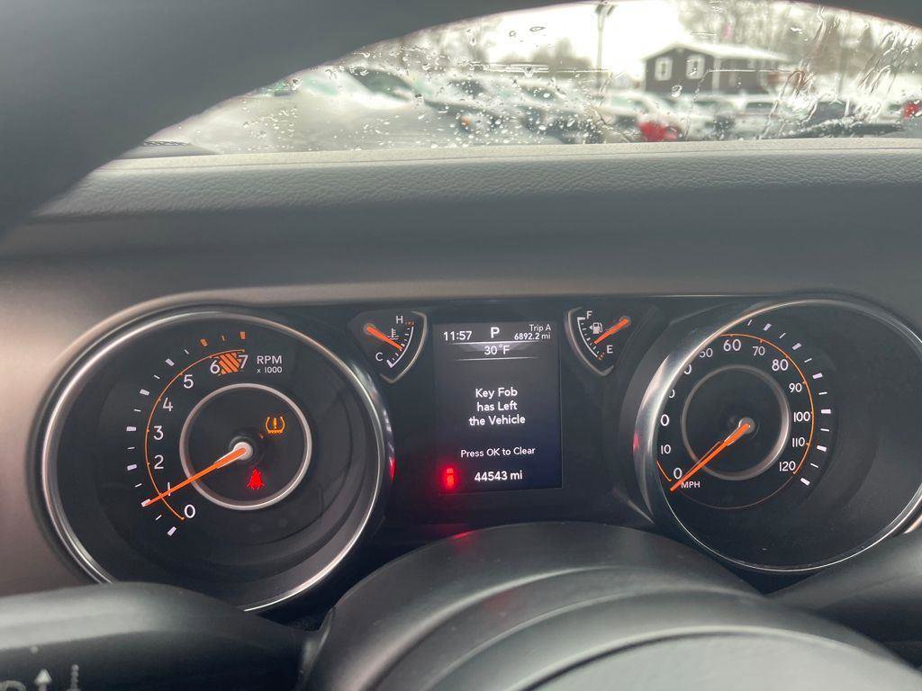 Used 2020 Jeep Wrangler Unlimited Sport S image 9