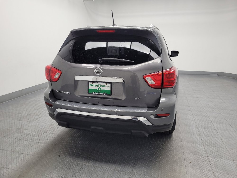Used 2017 Nissan Pathfinder SV FWD image 7