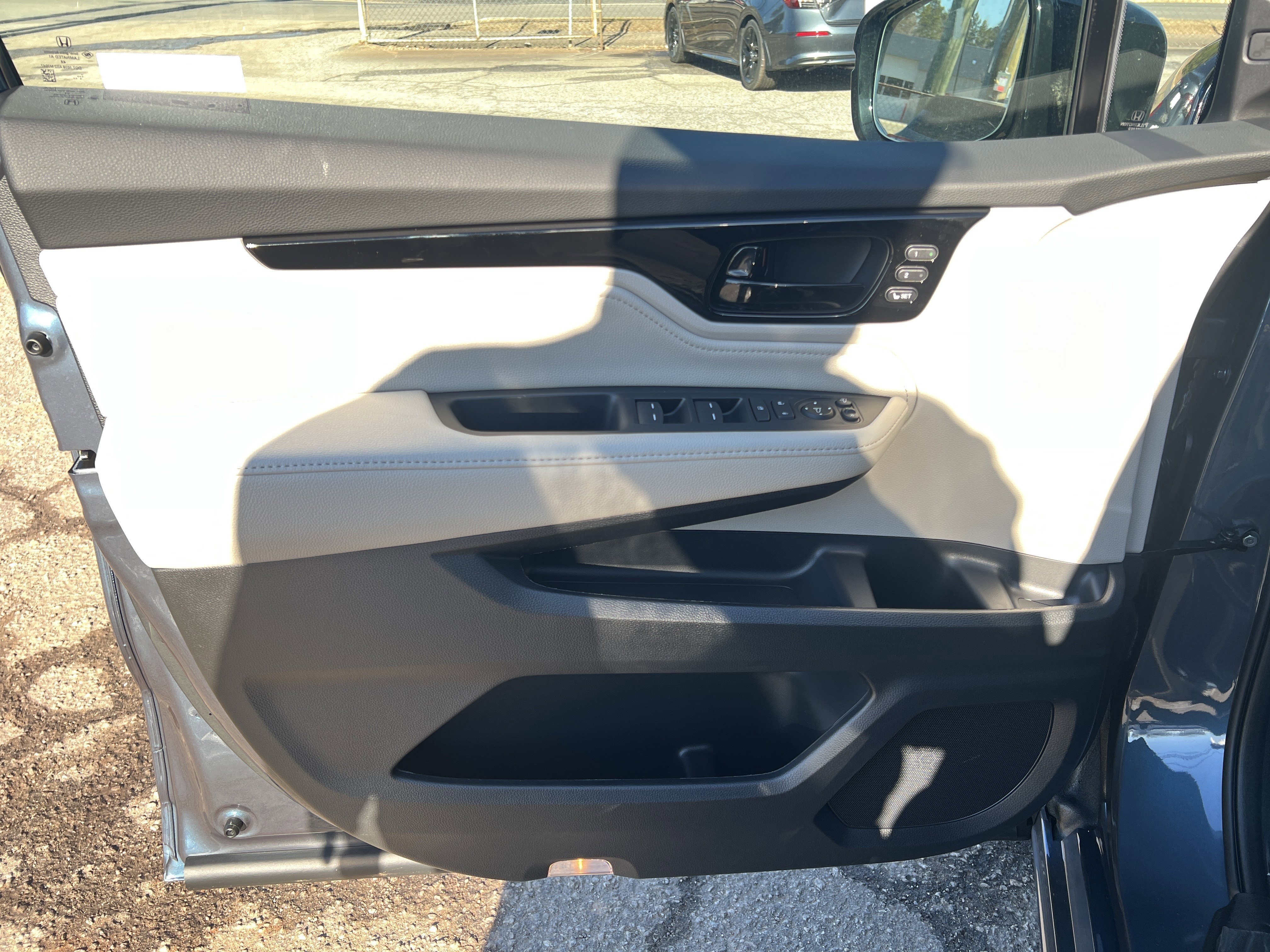 New 2026 Honda Odyssey Elite image 16