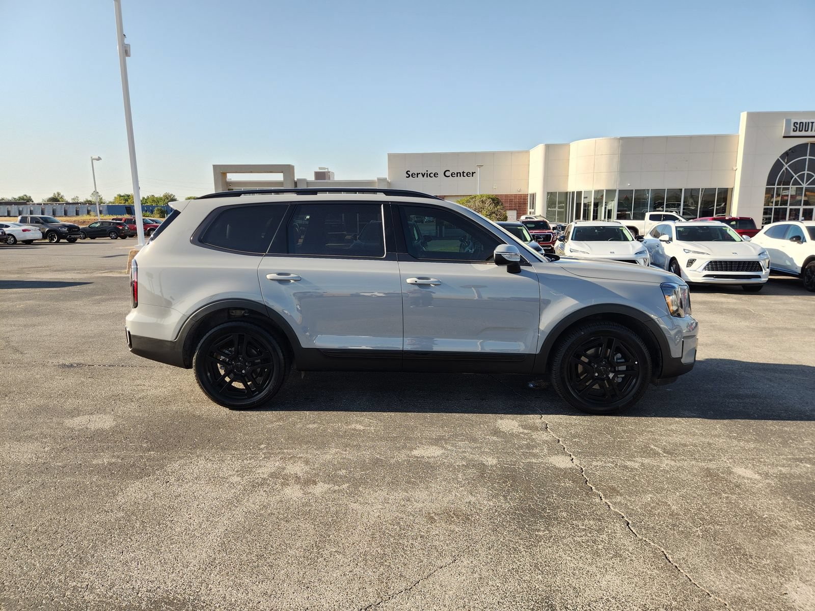 Used 2025 Kia Telluride EX X-Line AWD/4WD image 7