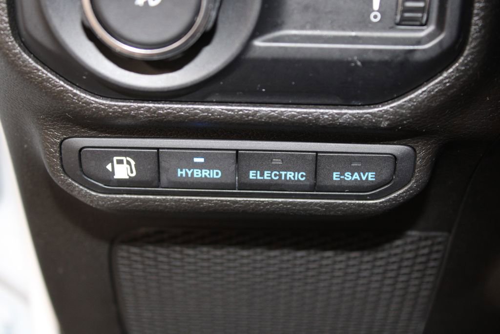 Used 2023 Jeep Wrangler Unlimited Sahara w/ Cold Weather Group image 41