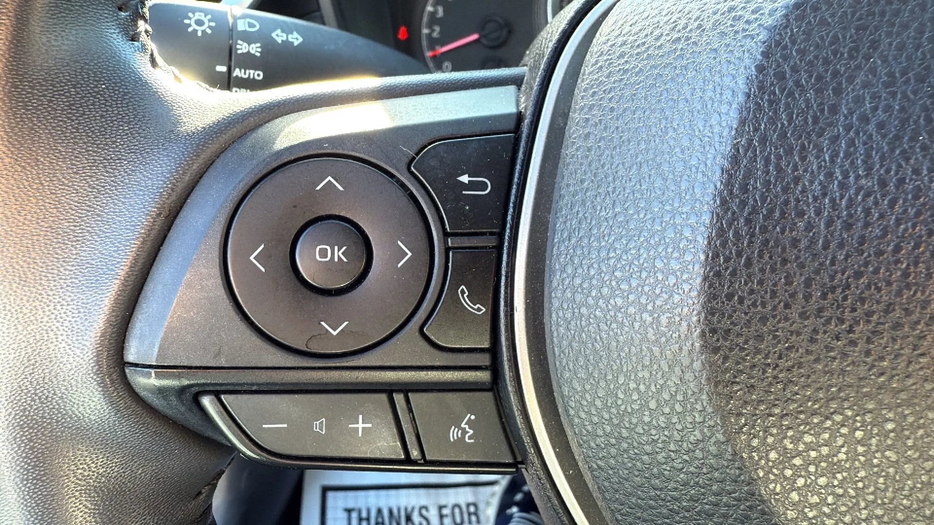 Used 2022 Toyota Corolla SE FWD image 15